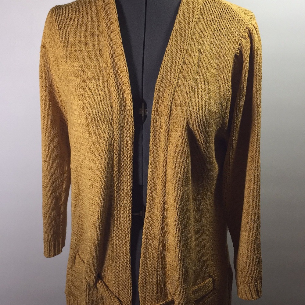 C’est City Belted Front Tie Sweater Size Large